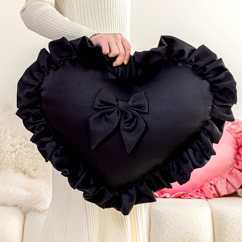Baby Nursery Decor Ideas - 사랑스러운 화이트 블랙 핑크 하트 쿠션